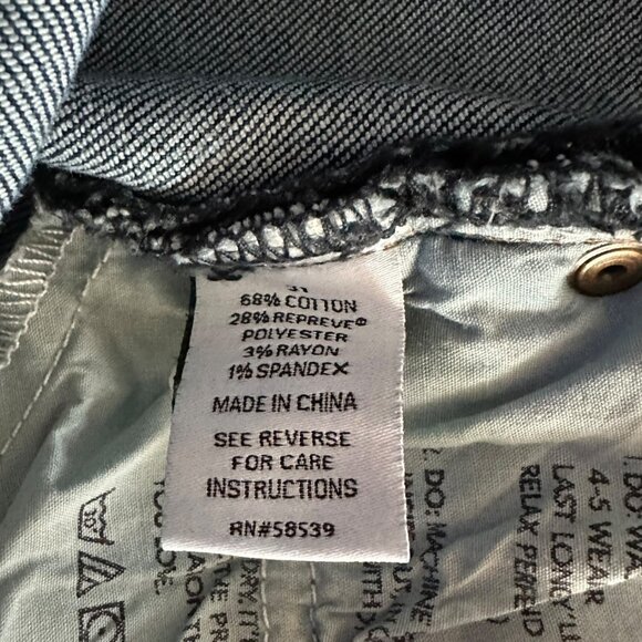 Evereve Women's Size 31 Fits 34 in Waist Ever Straight Raw Edge Hem Blue Jeans - Picture 7 of 8